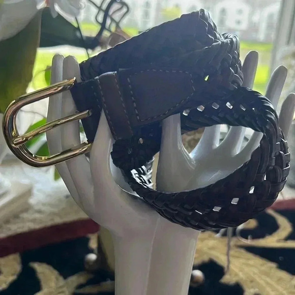 Men’s Dark Brown Vegan Leather Braided Belt with Gold Horseshoe Buckle - Picture 12 of 14